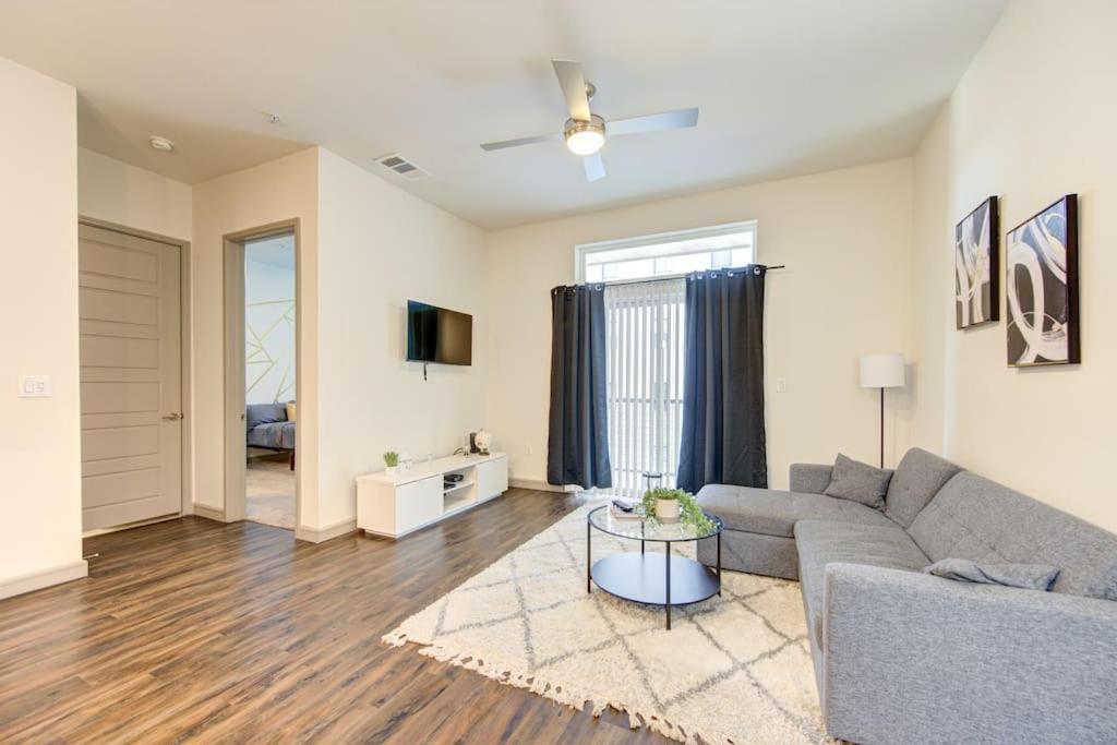 Fancy Apt Downtown. Pool. Gym. Lounge. Pet Ok Houston Luaran gambar