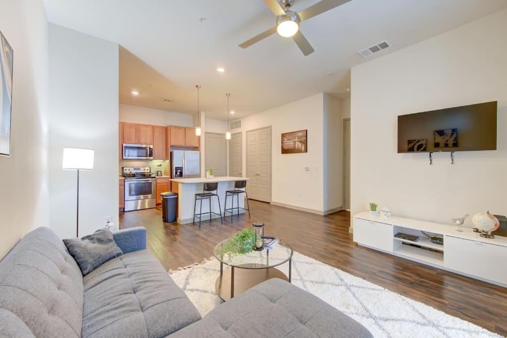 Fancy Apt Downtown. Pool. Gym. Lounge. Pet Ok Houston Luaran gambar