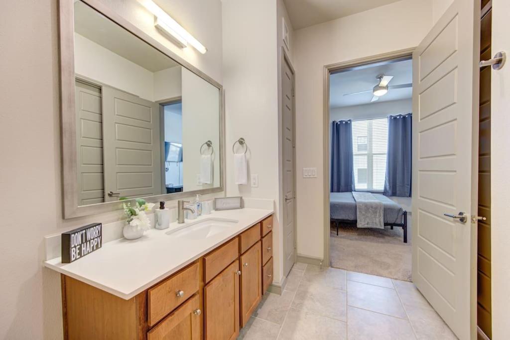 Fancy Apt Downtown. Pool. Gym. Lounge. Pet Ok Houston Luaran gambar