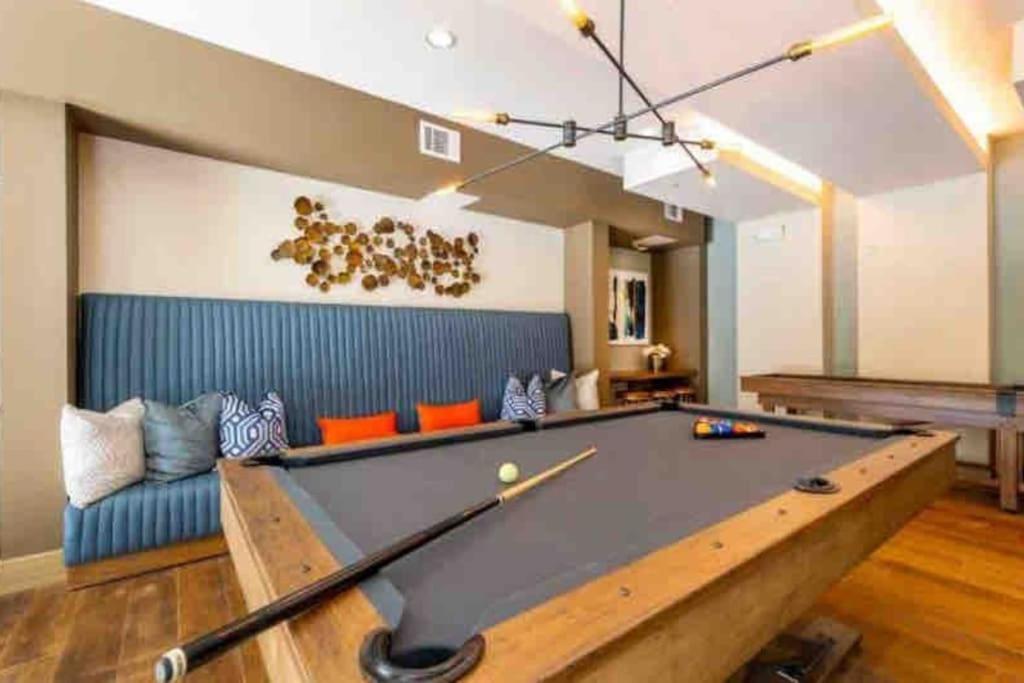 Fancy Apt Downtown. Pool. Gym. Lounge. Pet Ok Houston Luaran gambar